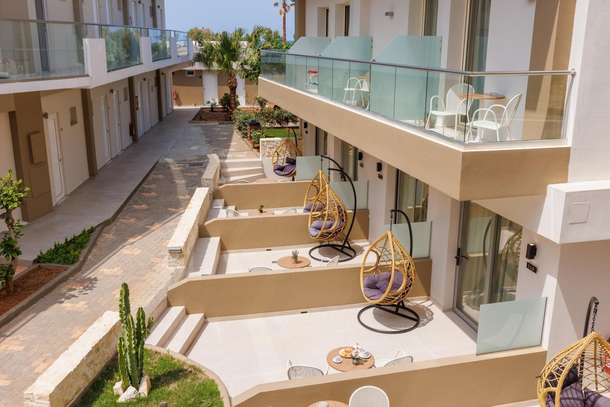 Malia Bay Beach Hotel & Bungalows Dış mekan fotoğraf