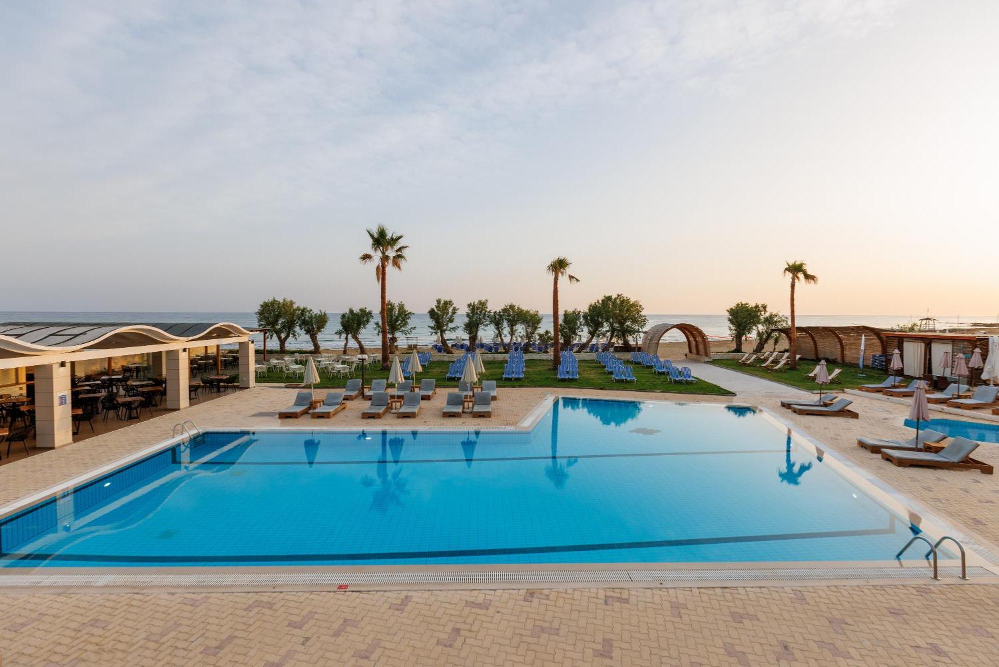 Malia Bay Beach Hotel & Bungalows Dış mekan fotoğraf