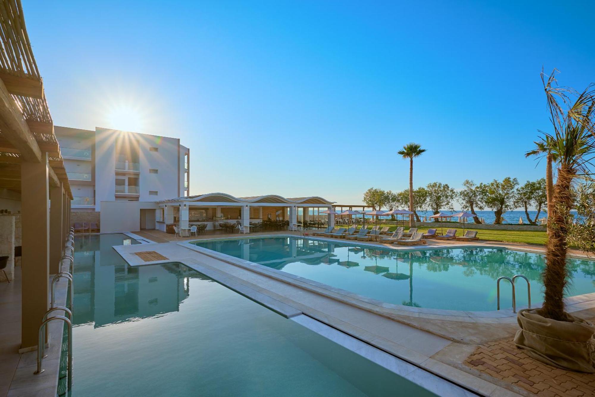 Malia Bay Beach Hotel & Bungalows Dış mekan fotoğraf