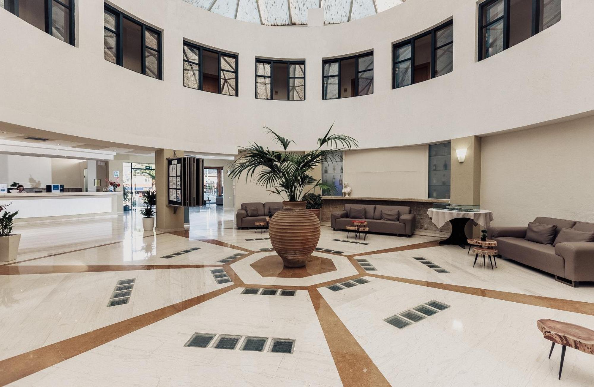 Malia Bay Beach Hotel & Bungalows Dış mekan fotoğraf